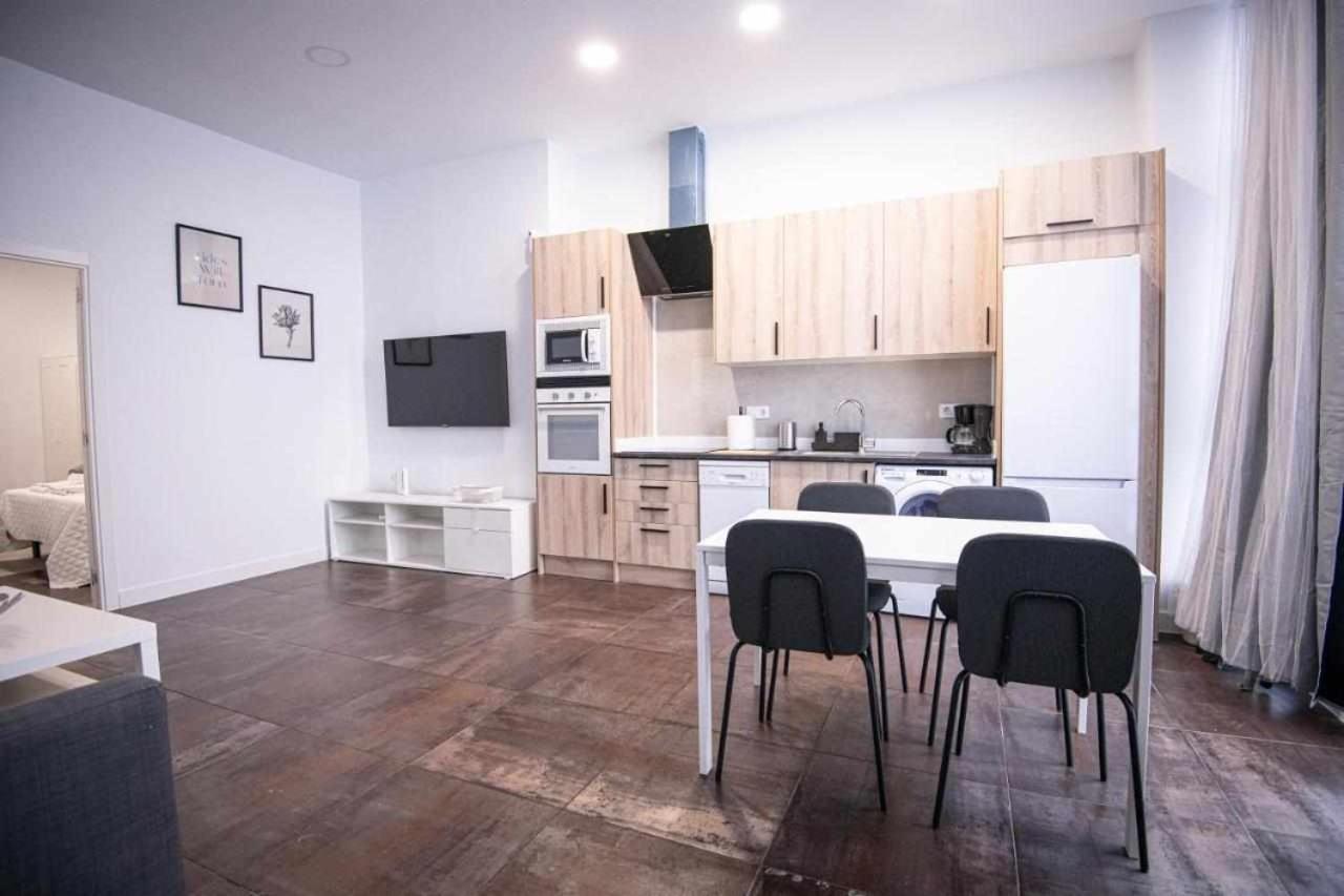 Antonio Lopez A Apartamento Madrid