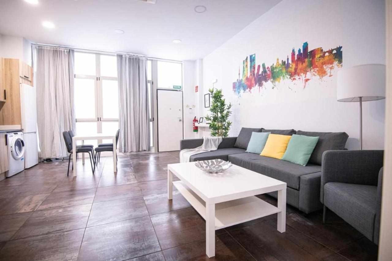 Antonio Lopez A Apartamento